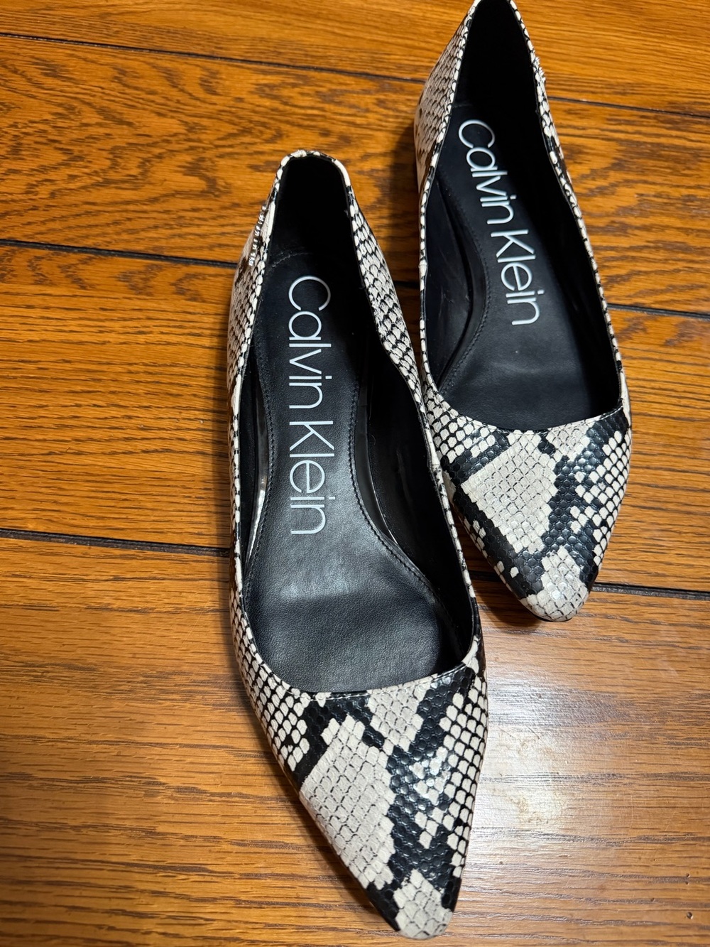 Calvin Klein Black & White Snake-Print Pointed Toe Flats